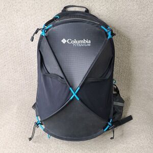 Columbia Titanium Backpack Omni Shield Black Lightweight Hiking Outdoor Nylon